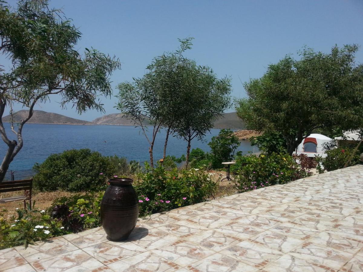 Panormitis Pizanias Houses Skaliá Dış mekan fotoğraf
